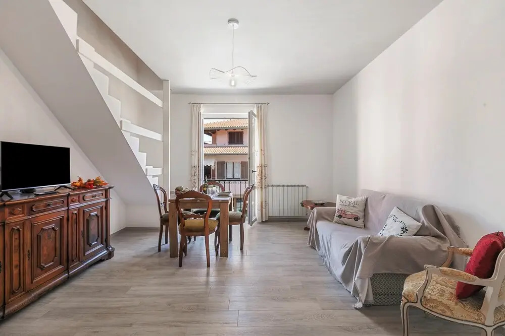 Incanto Del Lago 50 Meters From Lake