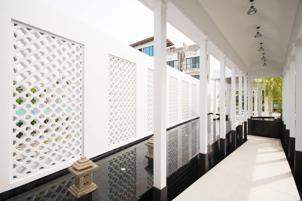 Little Nyonya Hotel