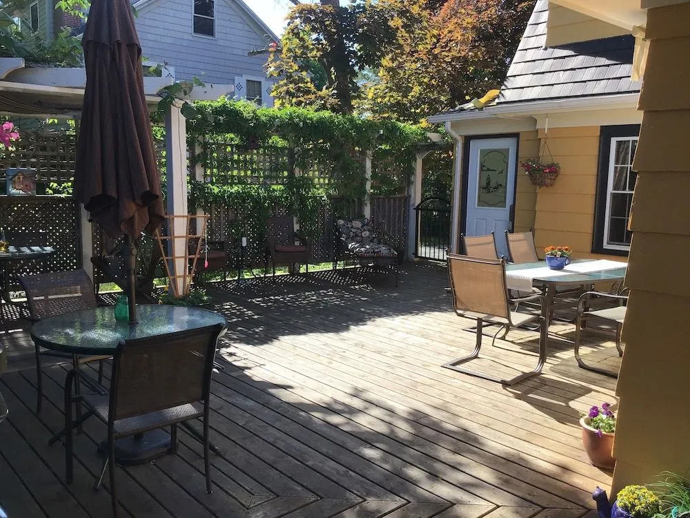 The Stella Rose B&B