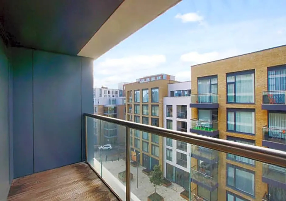Thesqua.re Dance Square Apartments