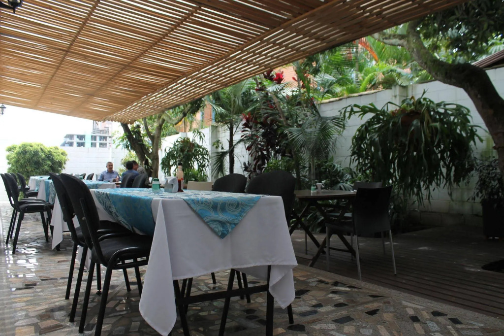 Greenview Medellin By St Hoteles