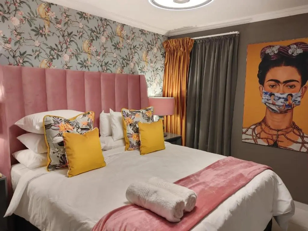 Grafiti Boutique Hotel
