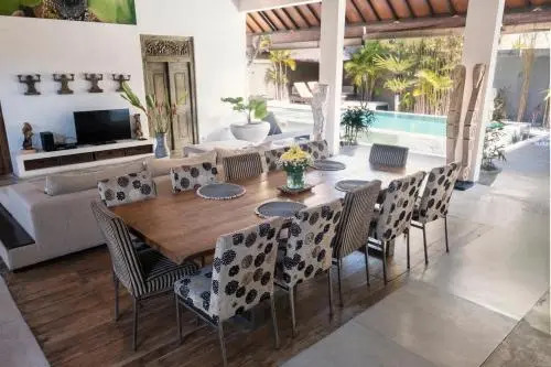 Phinisi Villas - Seminyak Beach