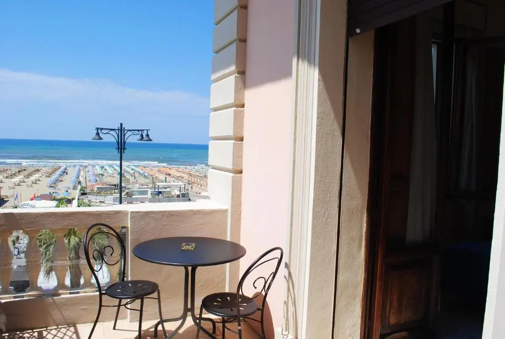 Villa Tina Hotel