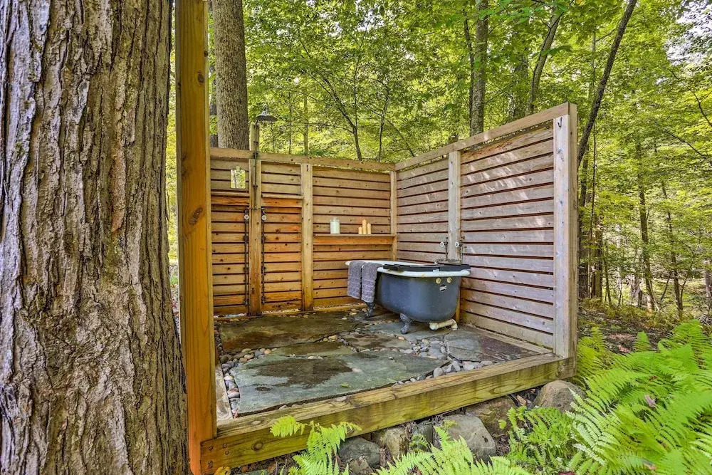High Falls Restorative Cabin in the Woods!