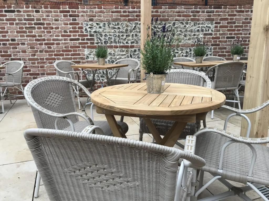 Grosvenor Apartments - PoshPads