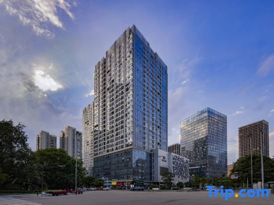 Dawn & Moon Residence at Jiuyanqiao
