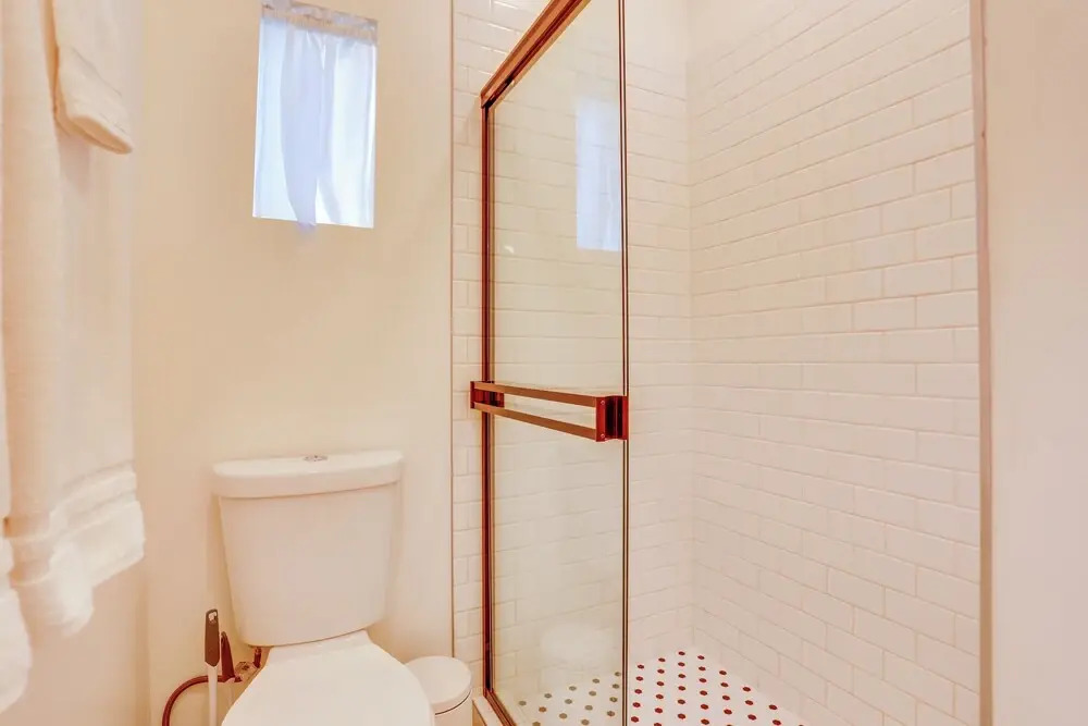Centrally Located Studio 3 Mi From Downtown!
