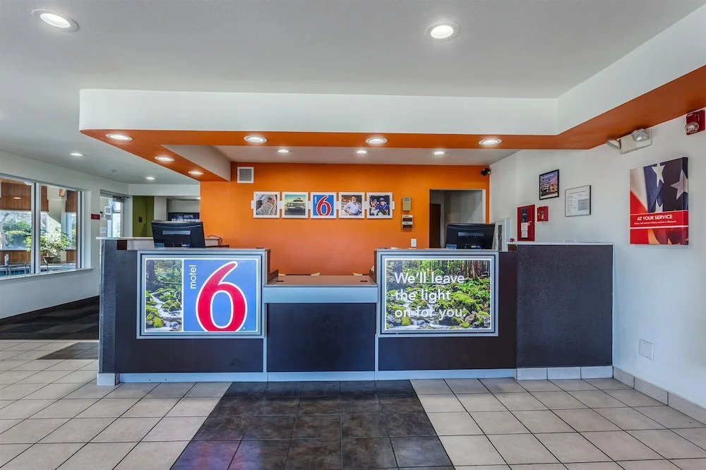 Motel 6 Marysville South