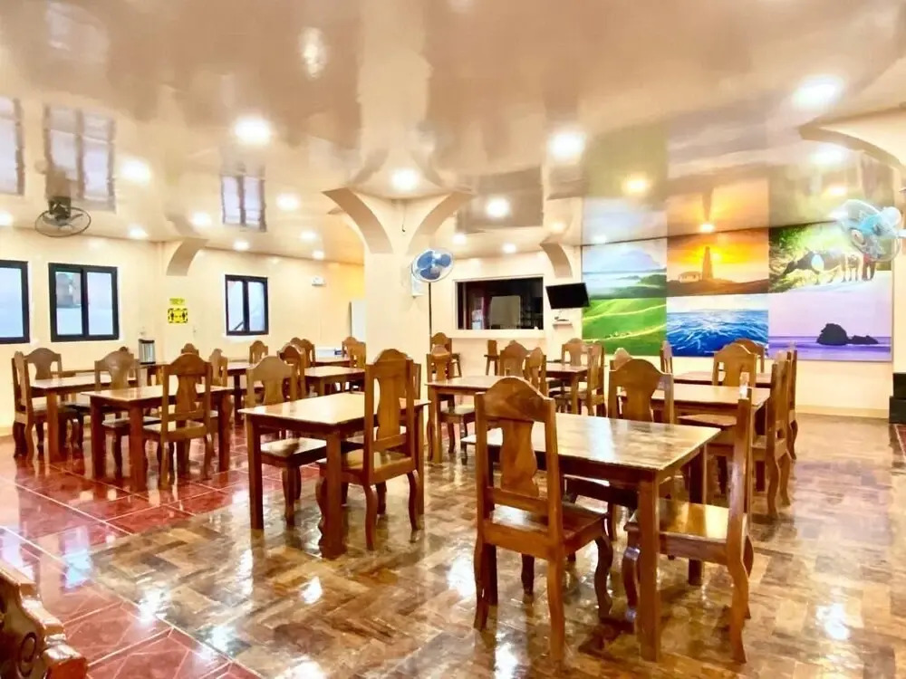 Batanes Seaside Lodge & Restaurant