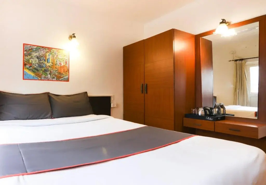 Shruti Resorts