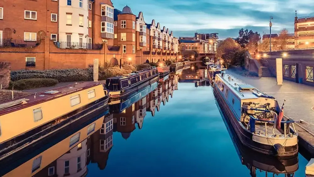 Lovely 2-bed House in Smethwick, Birmingham tn
