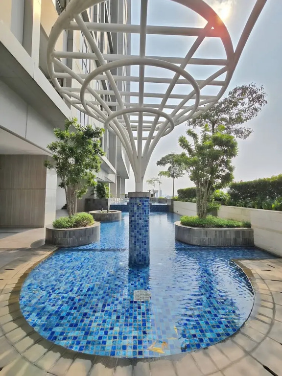 Amethyst By SanLiving - 3BR & 1 Maid Room - Central Park Mall