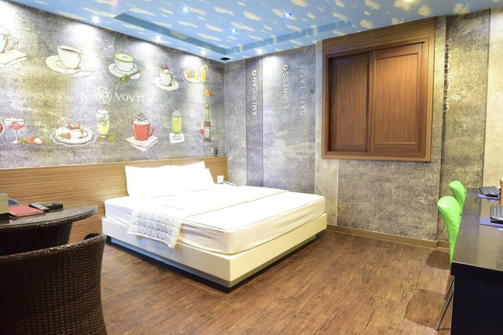 Vovtel Hotel