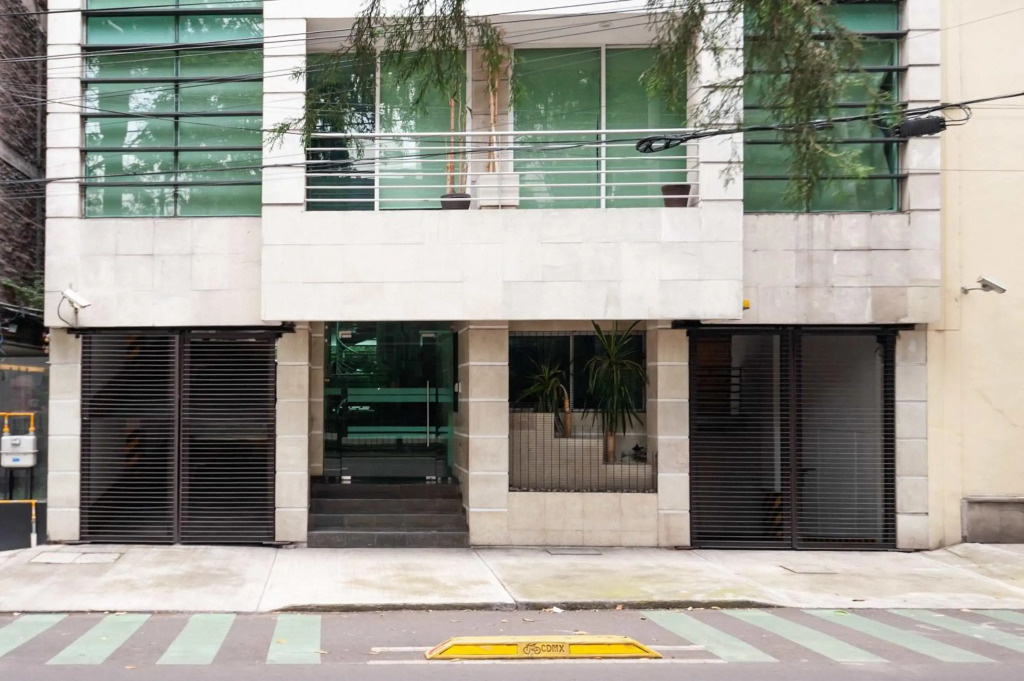 Astounding 2BR in Condesa