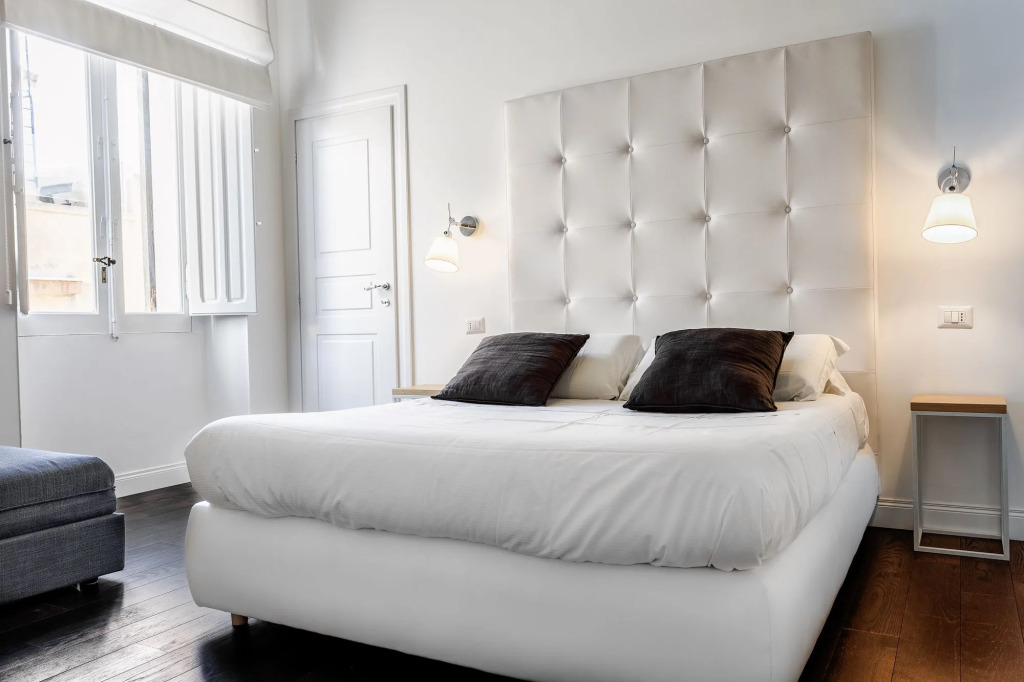 PLEY Cagliari Boutique Suites
