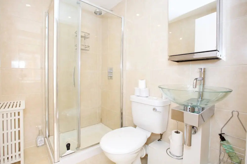 1 bed Flat in Chelsea off the Kings Road Sleeps 4!