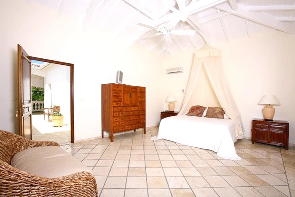 Villa With 5 Bedrooms in Saint Martin, With Wonderful sea View, Privat