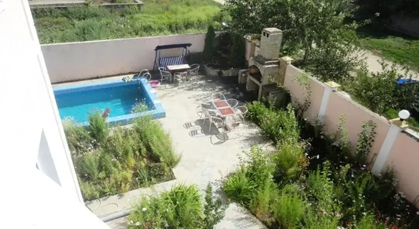 Mini Hotel Artsah Leto