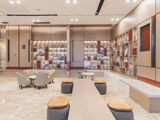 Atour Hotel Wenzhou Yueqing Nanhong Plaza