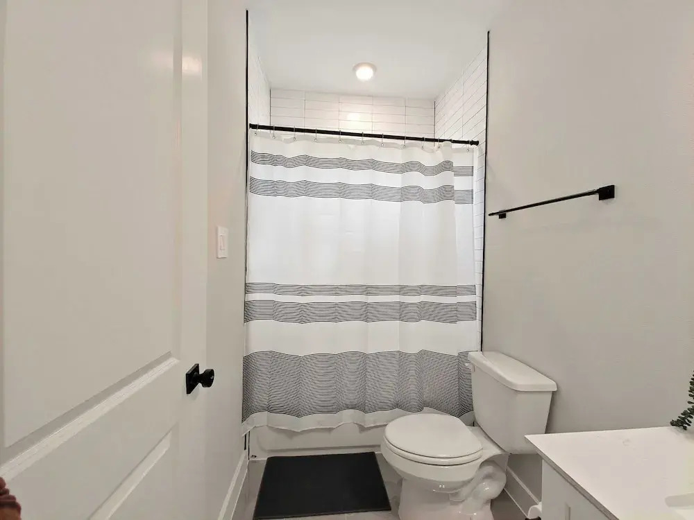 Northside Retreat Chic 3 Bdr, Pet Friendly!