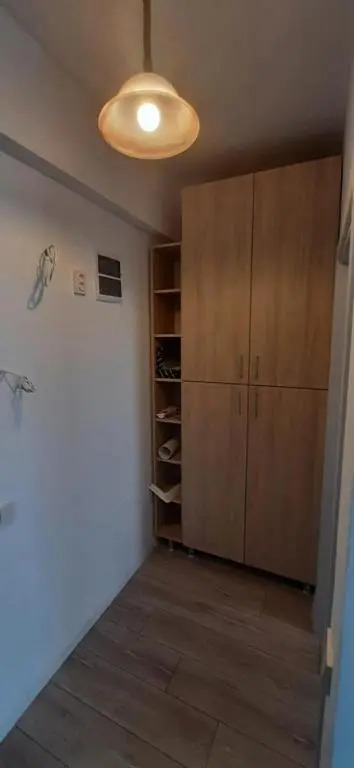 Apartament de vis cu parcare privata