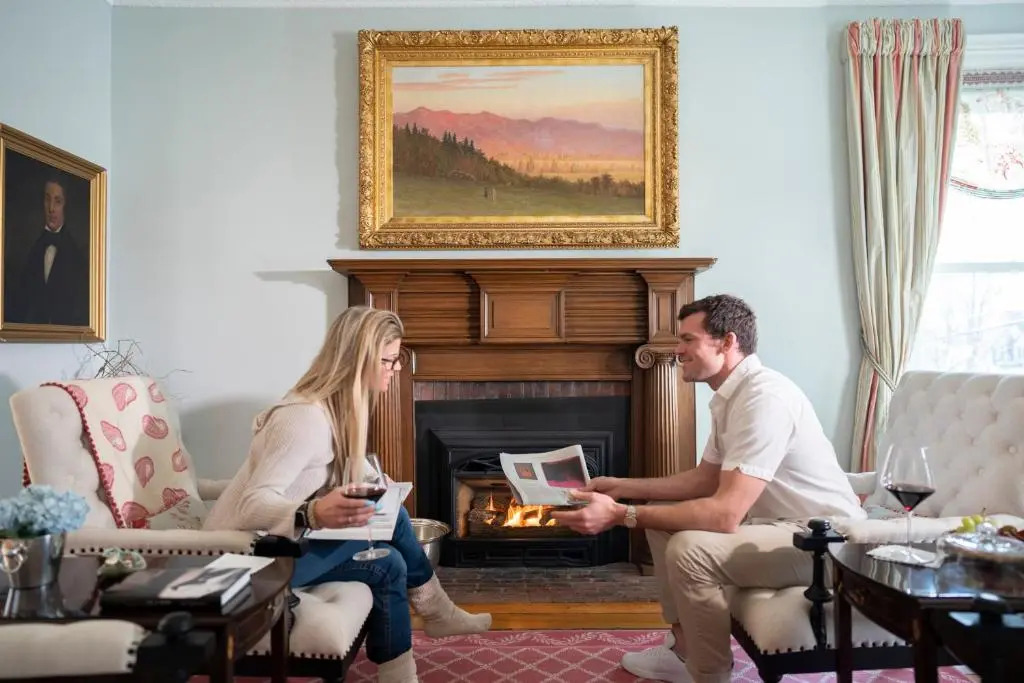 34 State "Historic Luxury Suites" Skaneateles