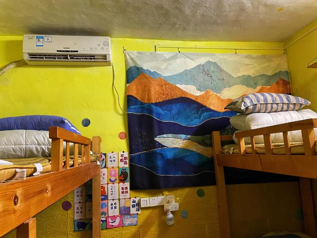 Yellow House Hostel Huizhou West Lake
