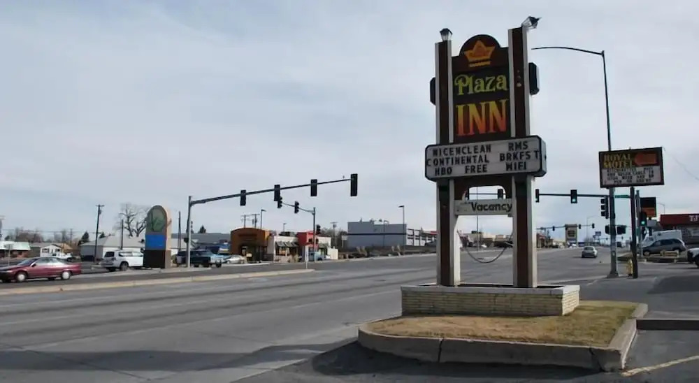 Plaza Inn
