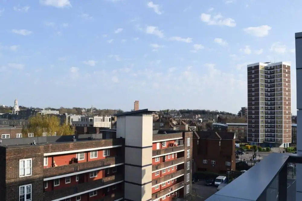 Modern 1 Bedroom Apartment in Greenwich
