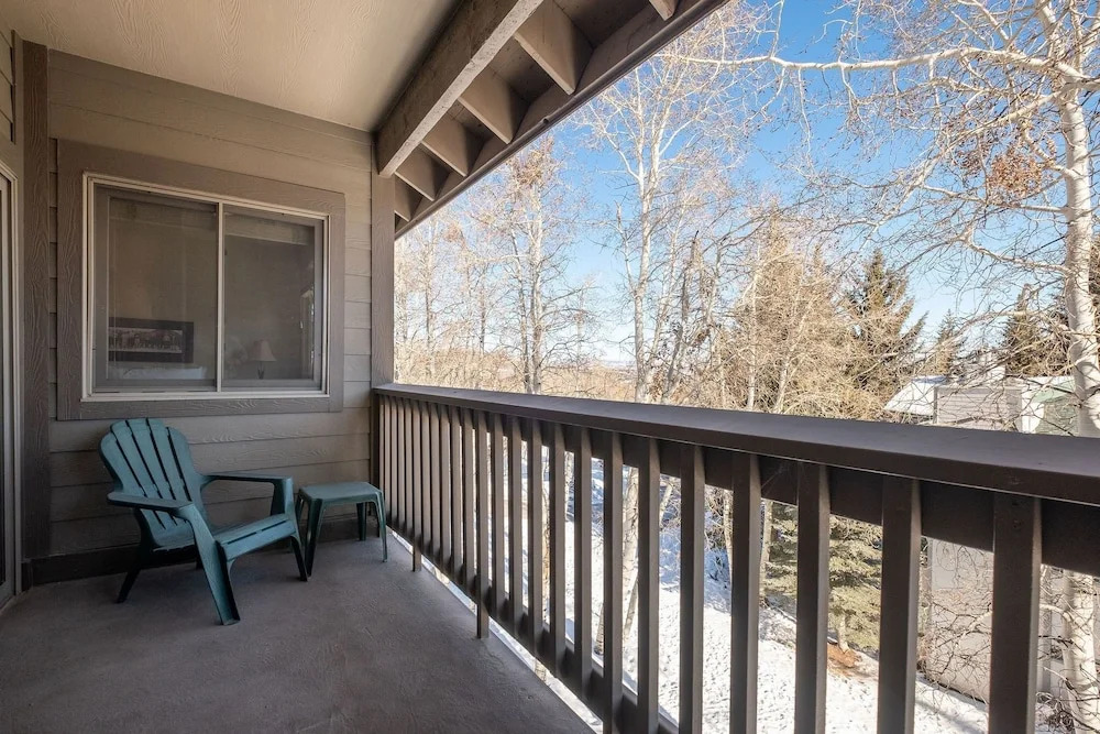 Snow Flower 127 2 Bedroom Condo by RedAwning
