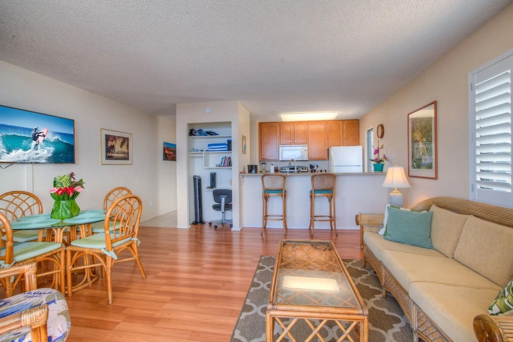 Kona Reef F11 - 1 Br Condo
