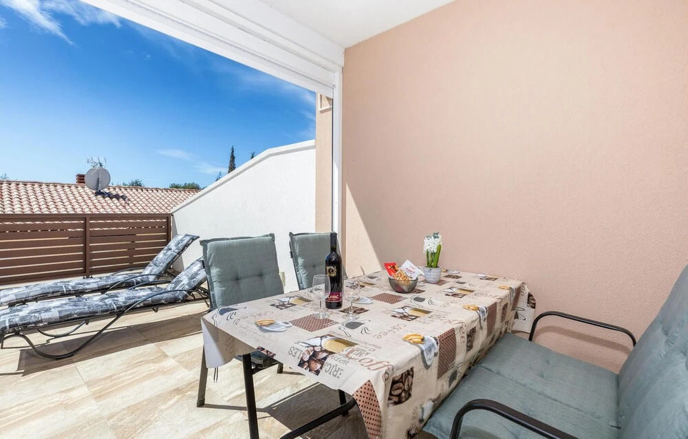 Awesome Apartment in Barbariga With Wifi and 1 Bedrooms