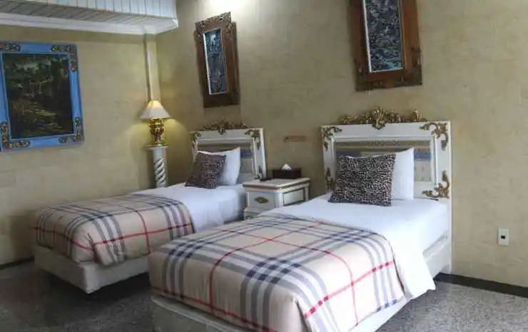 Seruni Hotel Family Room
