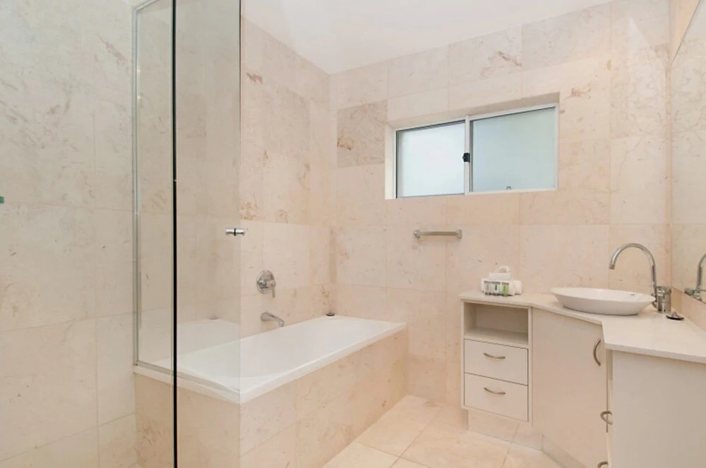 Noosa Penthouse close to Hastings Street - Unit 2 Vue, 28 Edgar Bennett Ave