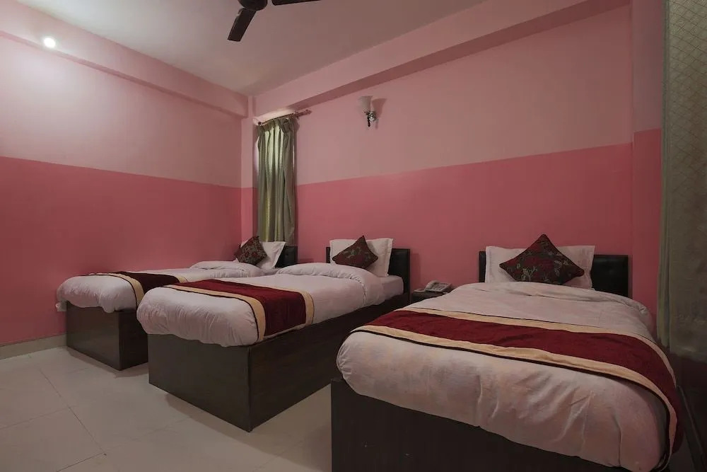 OYO 394 Nhu Rajdhani Guest House