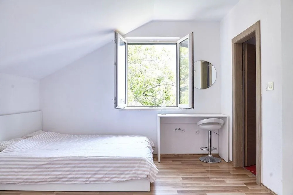 Love Dubrovnik Hostel