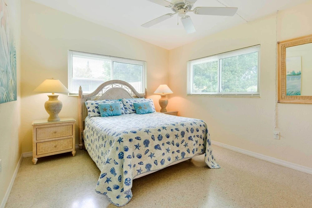 'uncle Louie's' Gulf Coast Gem w/ Outdoor Oasis