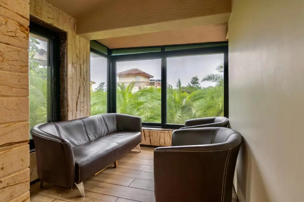 SaffronStays Evelyn Greens, Lonavala - pet-friendly pool villa in a quiet neighbourhood
