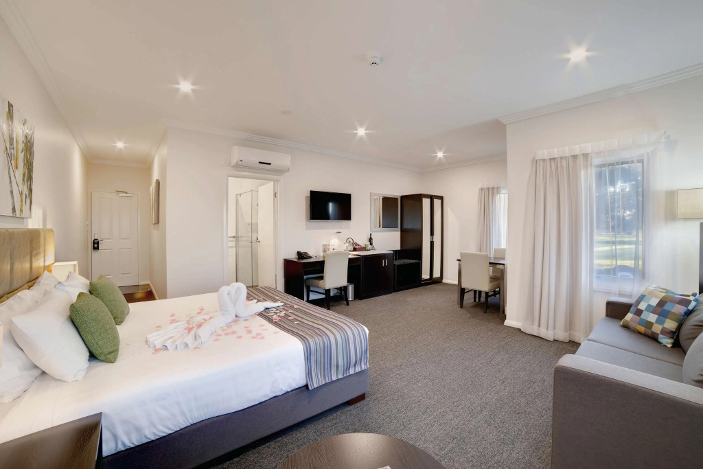 Best Western Plus Bolton on the Park