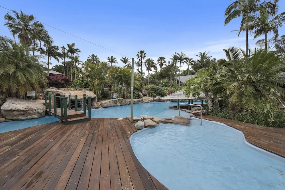 Tropical Spa Bure