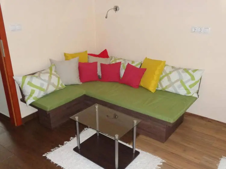 Nyirfa Apartmanház