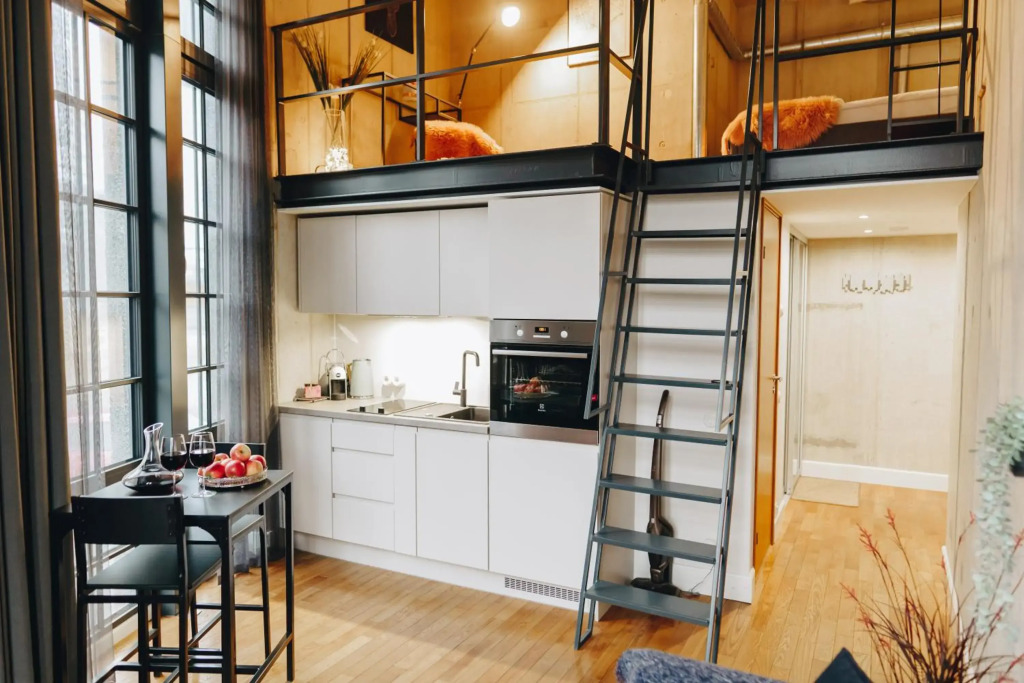 Dream Stay - Exclusive City Centre Loft with free parking