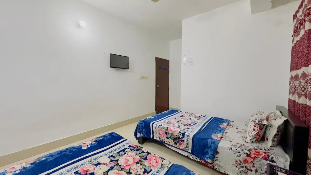 Mohammadia Restaurant & Guest House