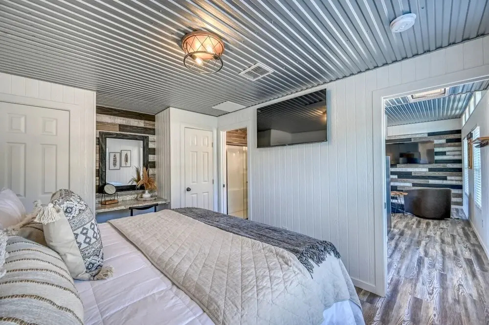 Luxury Casita- 3 mi to Main St W/hot Tub & Firepit