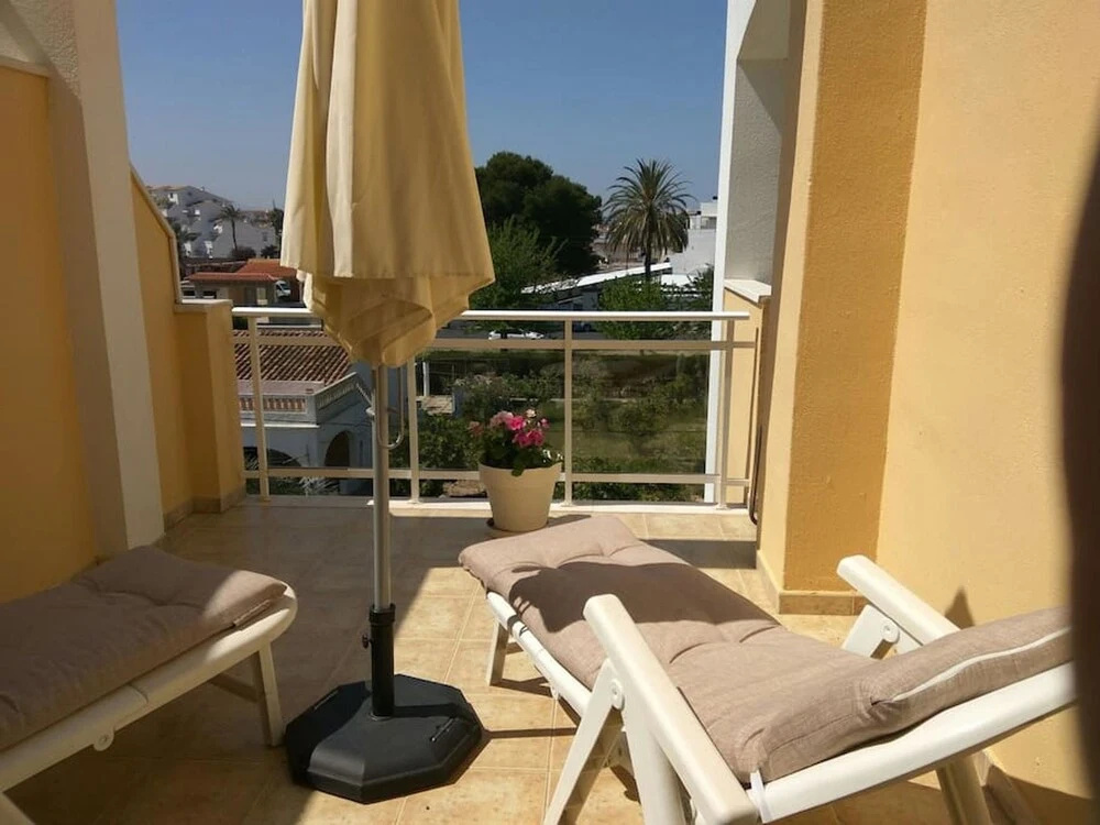 Apartment With 2 Bedrooms in Denia, With Wonderful sea View, Pool Acce
