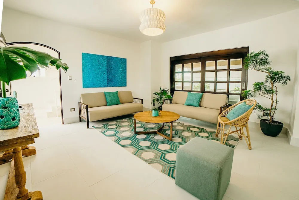 Residence by G Villa Long Beach