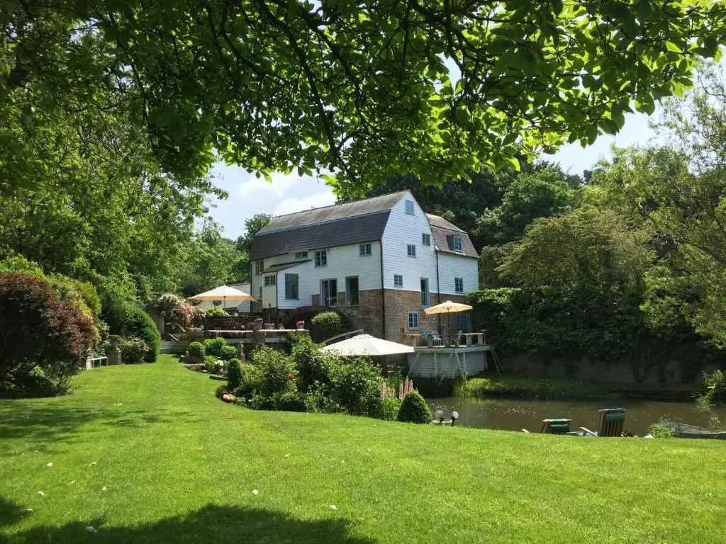 Castle Mill Bed and Breakfast Dorking