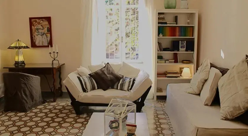 Interno 1