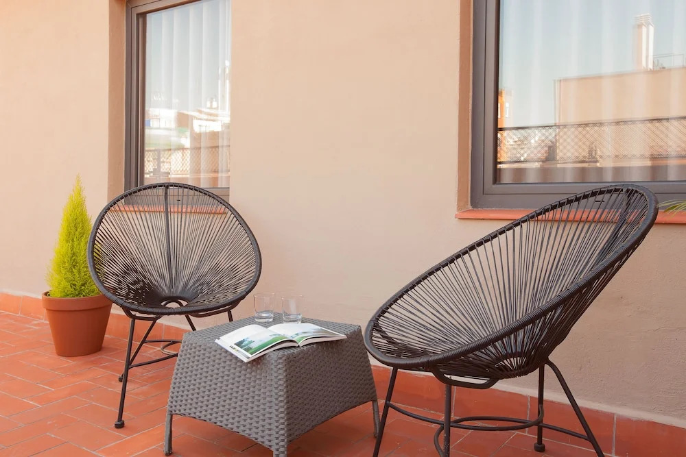 Click&Flat Europa Fira Apartments